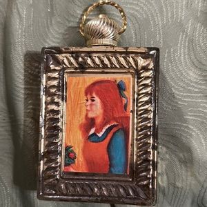 VTG Avon Collectors Bottle With Lid